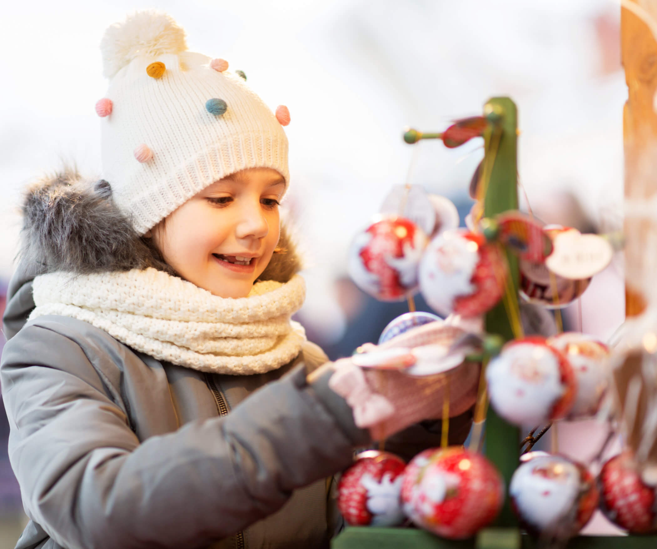 Kind - Weihnachtsmarkt Cortina d’Ampezzo