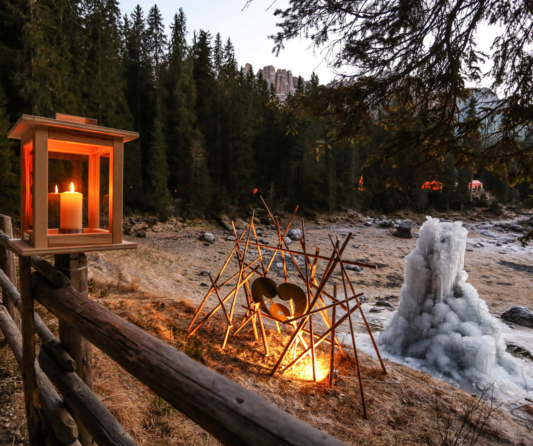 Laterne - Weihnachtsmarkt Karer See