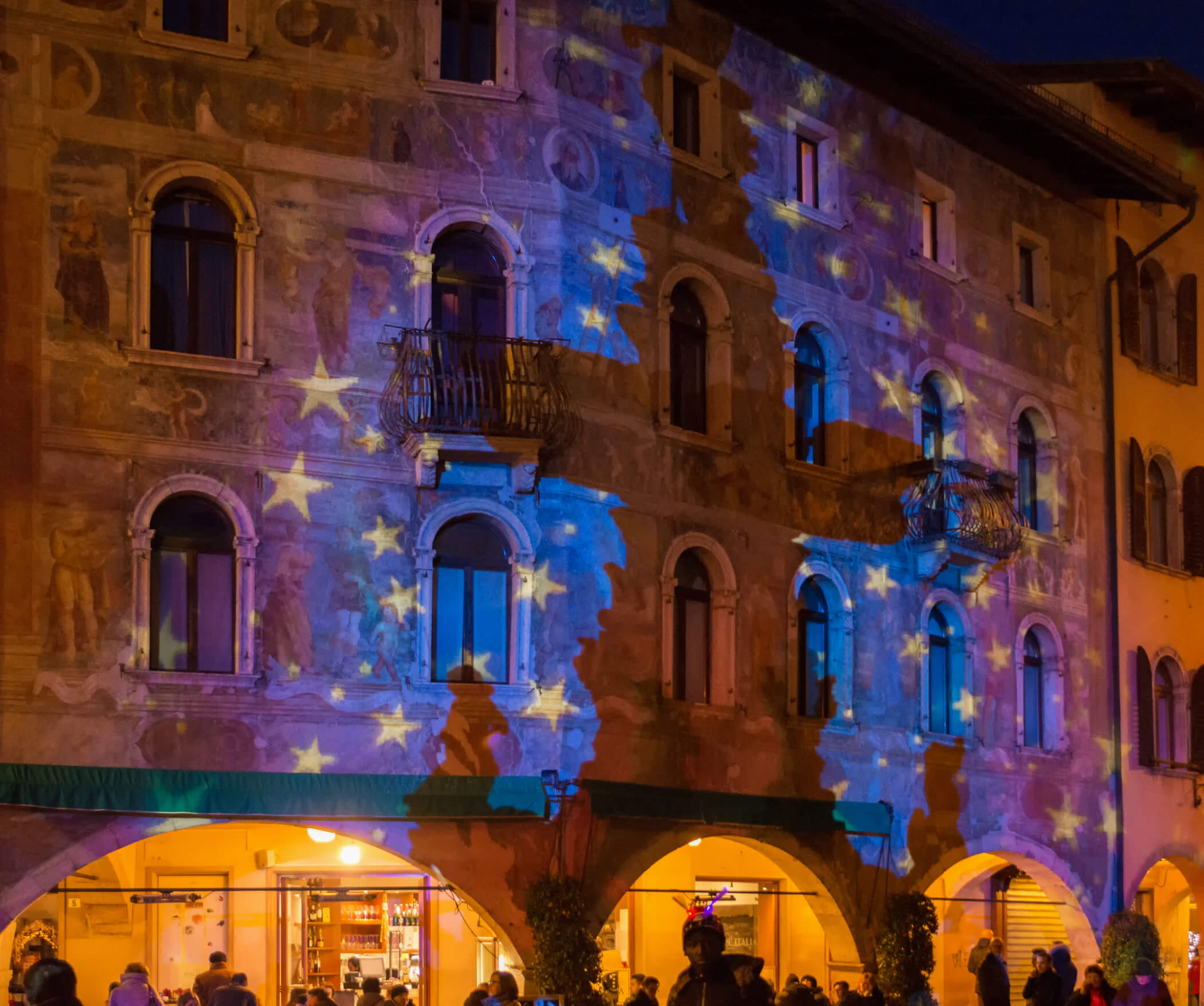 Lichter - Weihnachtsmarkt von Trient